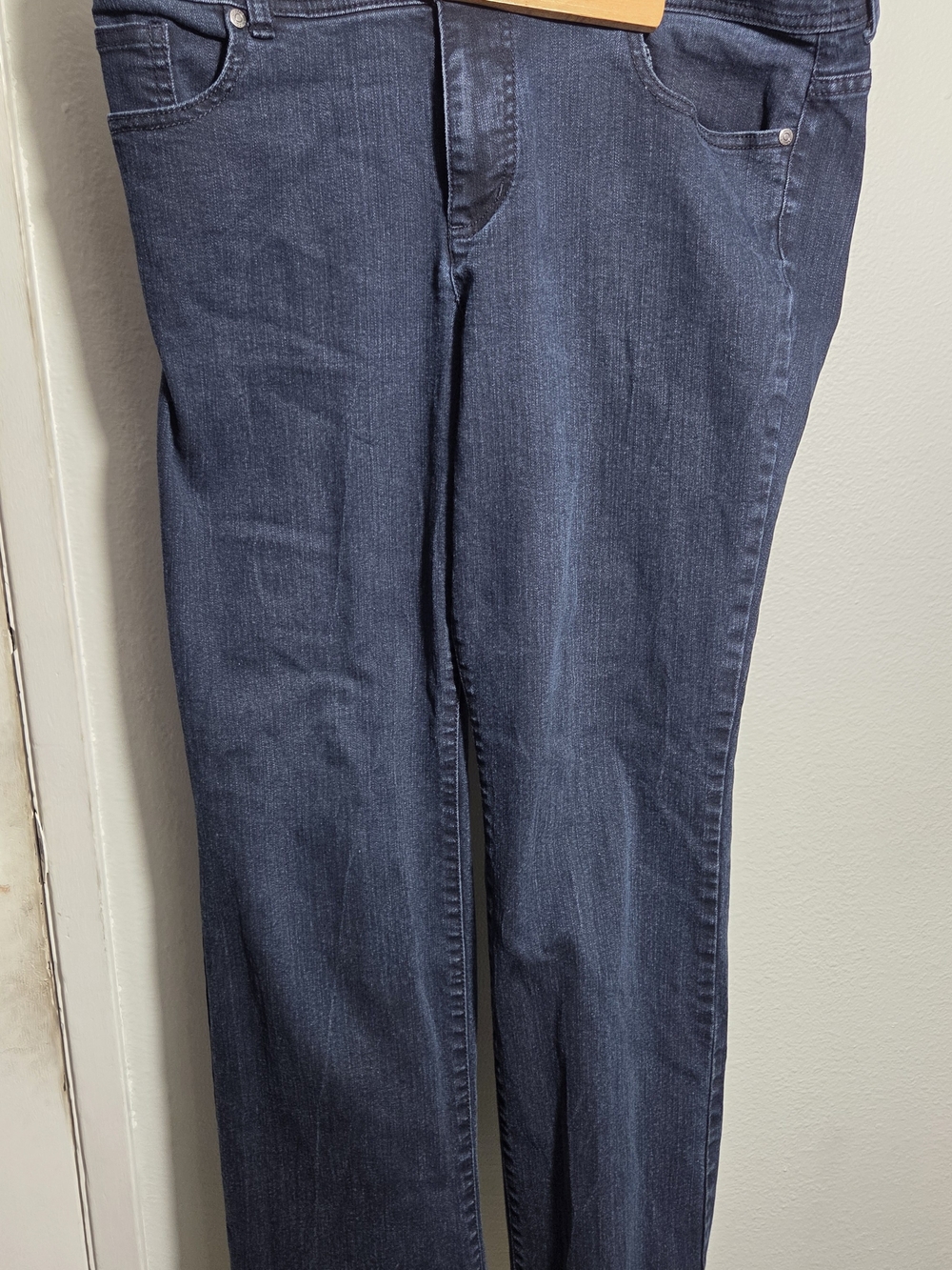 Women's Dark Blue Jeans
